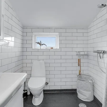3 Bedroom Stunning In * Ålbæk