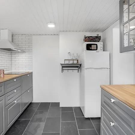 Ferienhaus 3 Bedroom Stunning In